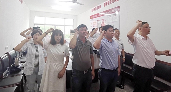 村企共建，，，，，，献礼党的98岁生日